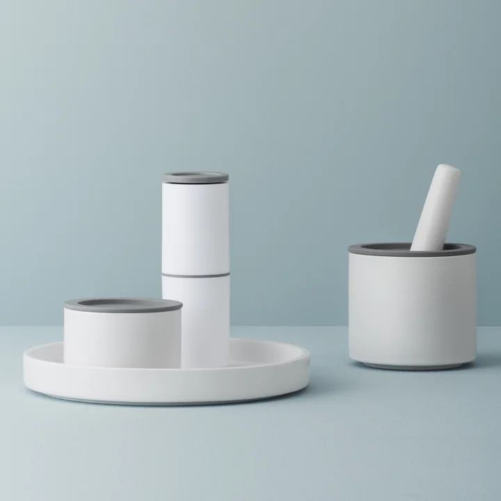 Functional everyday helper in white-grey