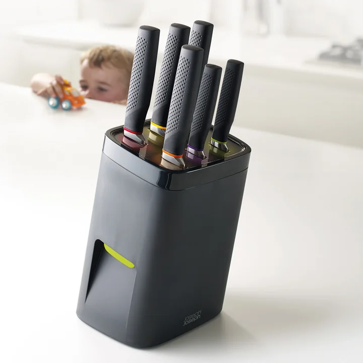 Joseph Joseph - Lock Block, with knives