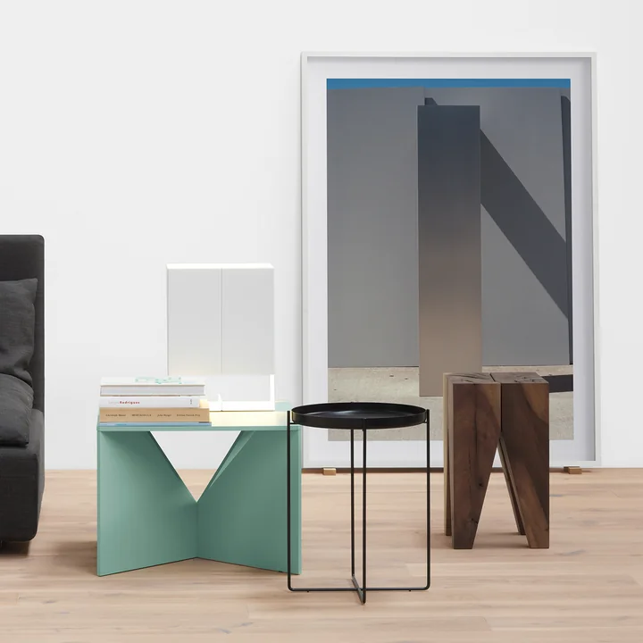 The e15 tables like sculptures - elegant design for the home