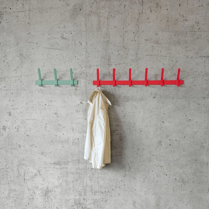 Mix of mint and red colours