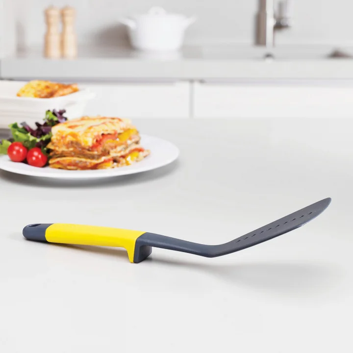 Joseph Joseph - Spatula in yellow