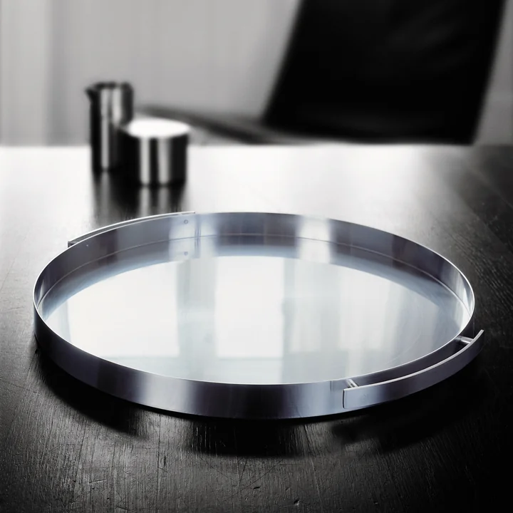 The Stelton - serving tray Ø 3 3. 5 cm