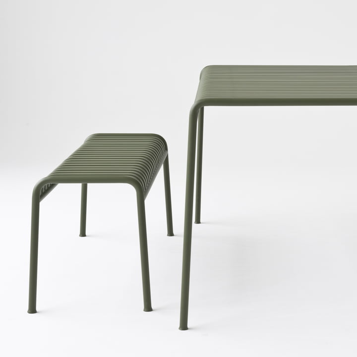 The Palissade collection - bench and table - by Hay