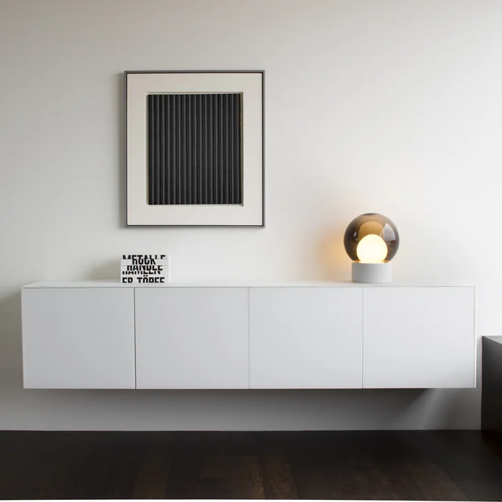 Globe lamp with several domes