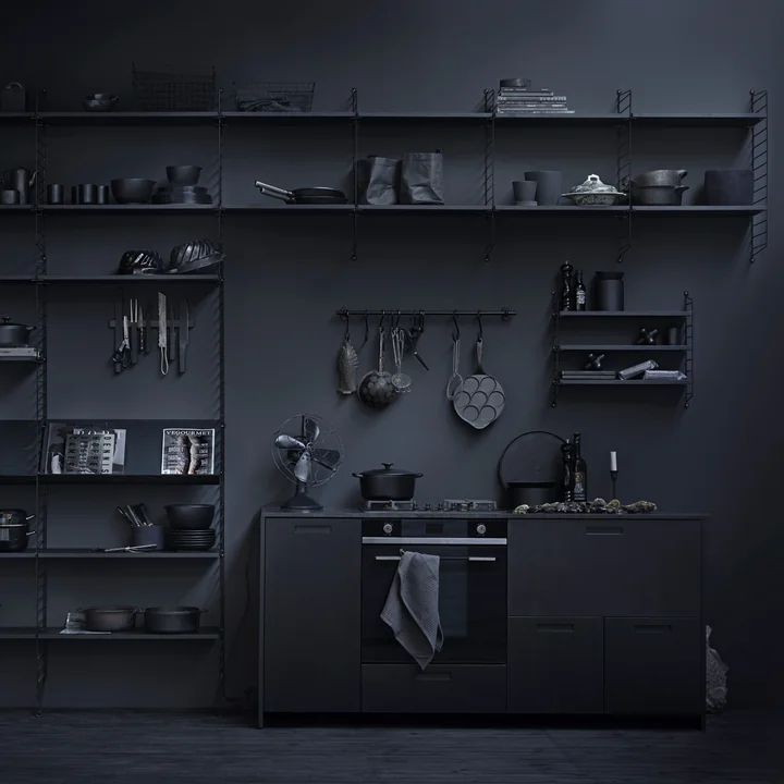 Shelving system from String in black