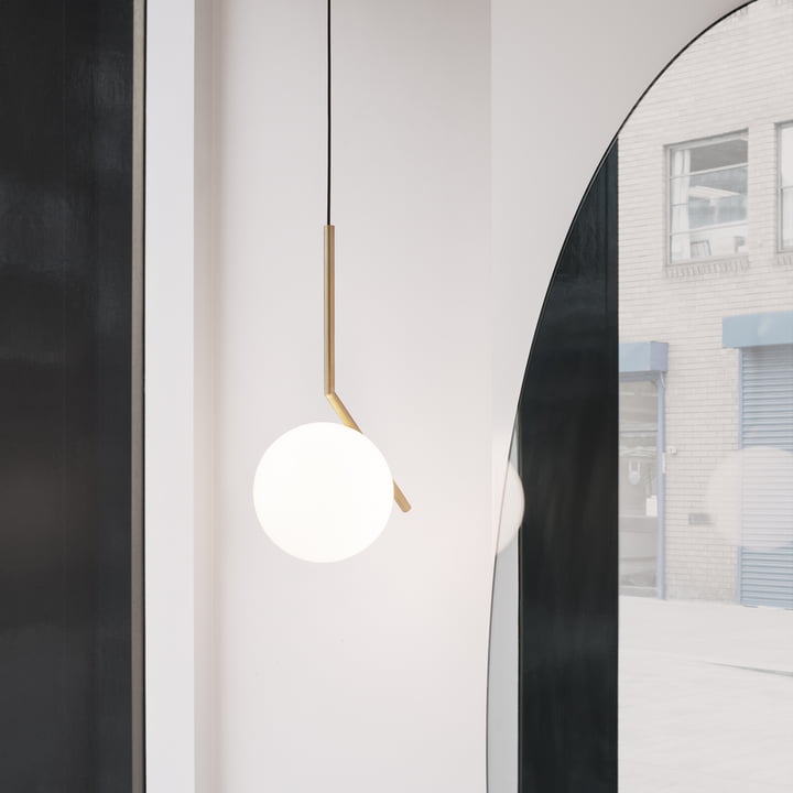 IC pendant light from Flos on the ceiling