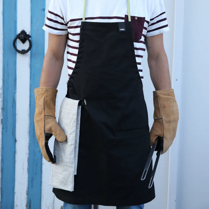 Apron, tongs and gloves from Höfats