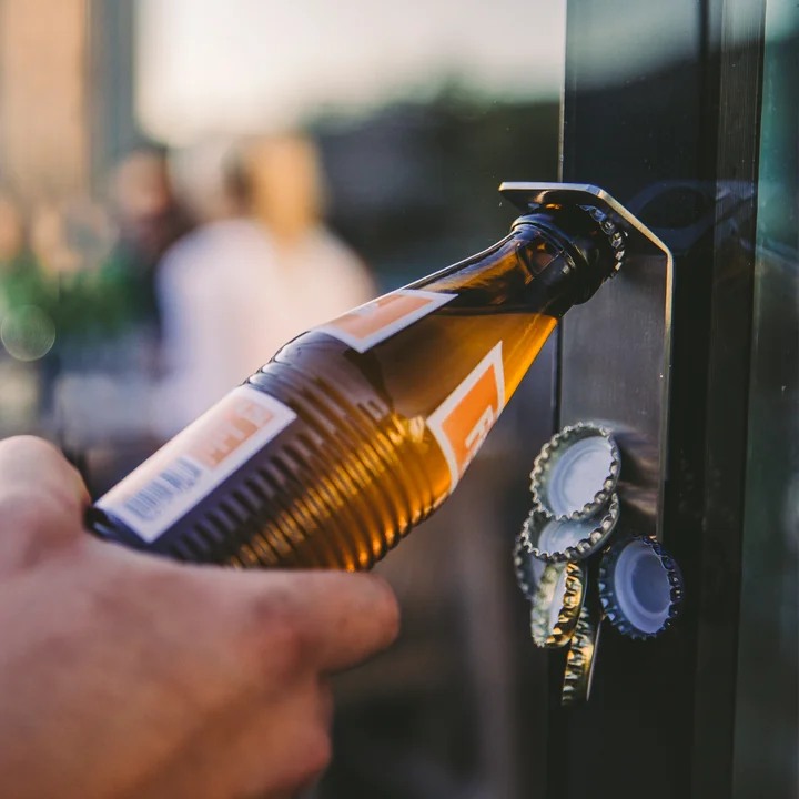 Johnny Catch from Höfats is mandatory on the roof terrace