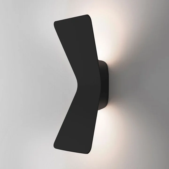 Flex LED wall lamp by FontanaArte in black