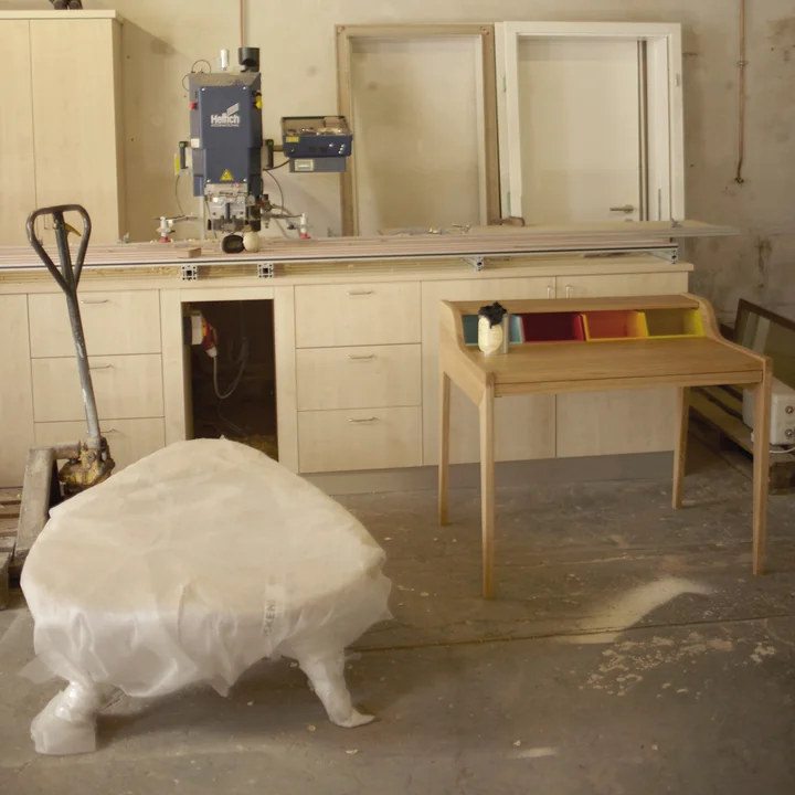 The Hansen Family - Remix Collection Desk