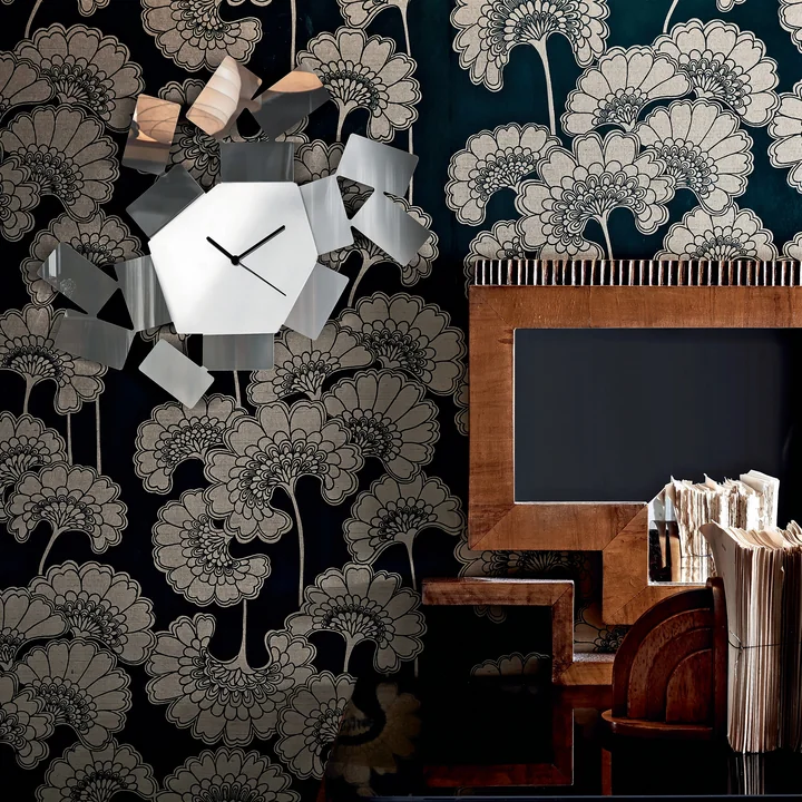 Irregular shapes and a hexagonal dial