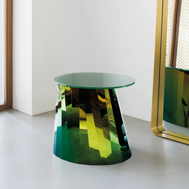 Exciting reflective glass and steel side table