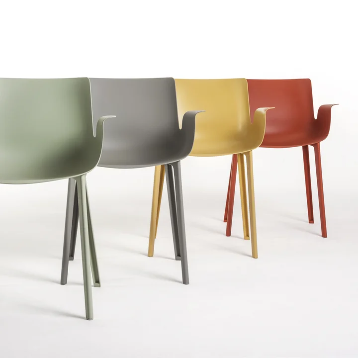 Piuma Armchair by Piero Lissoni