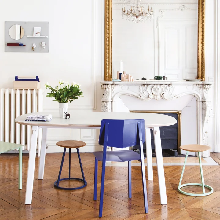 Petit Gustave in the dining room