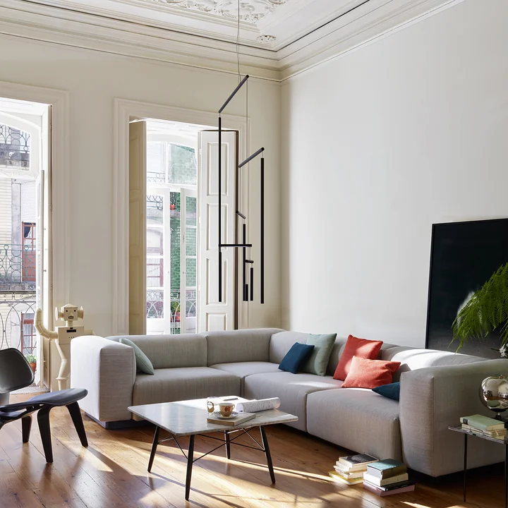Ground-level sofa with horizontal emphasis