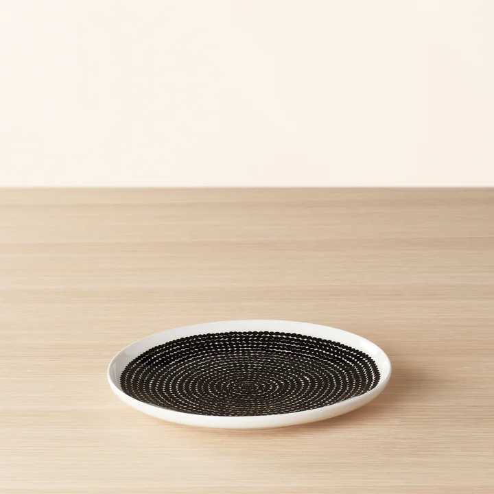 Oiva Räsymatto Plate from Marimekko