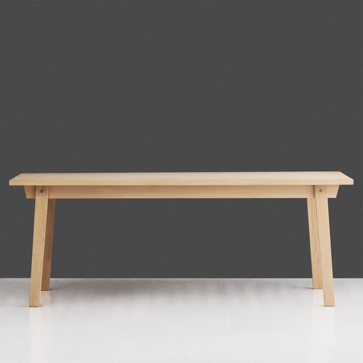Table in the Classic Scandinavian Look