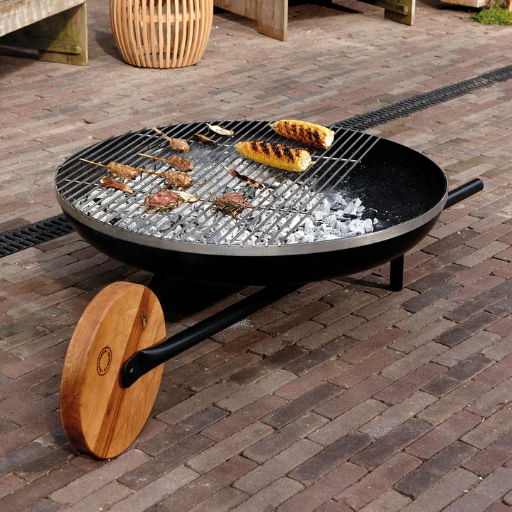 The Konstantin Slawinski - Barrow fire bowl with grill function