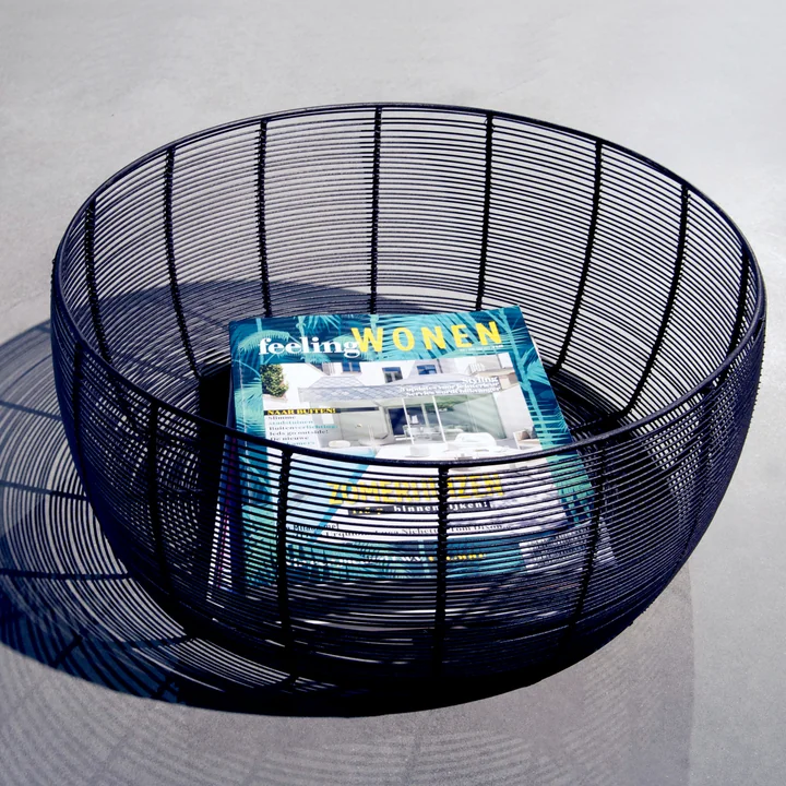 Dora Basket with magazines