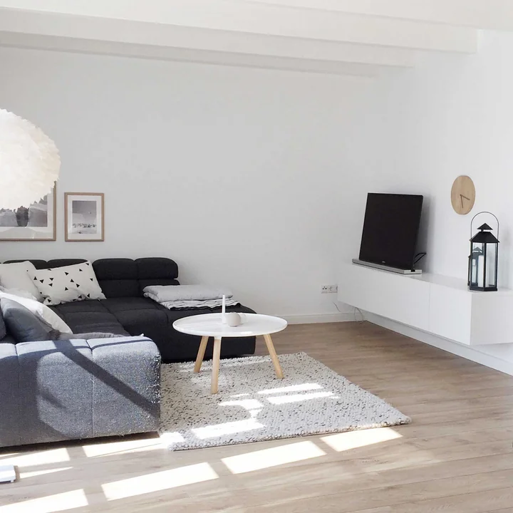 Tablo Ø 78 cm from Normann Copenhagen in white