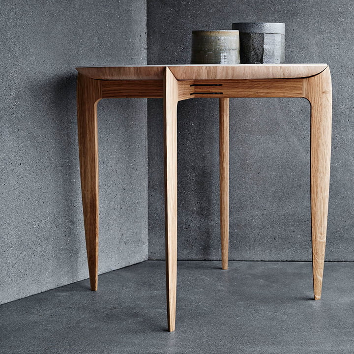 Side table from Fritz Hansen