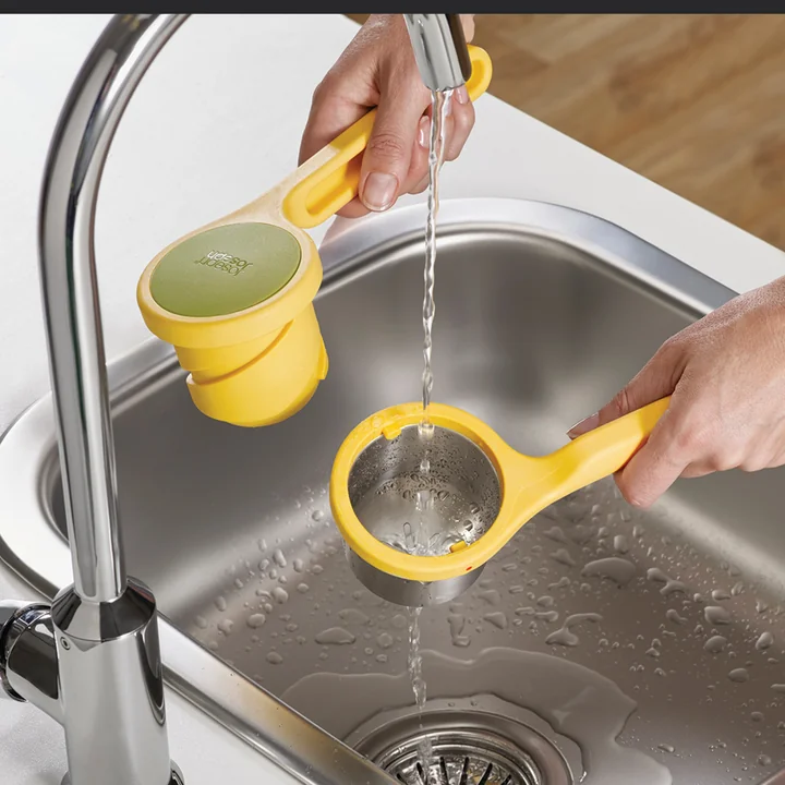 Helix Lemon squeezer from Joseph Joseph