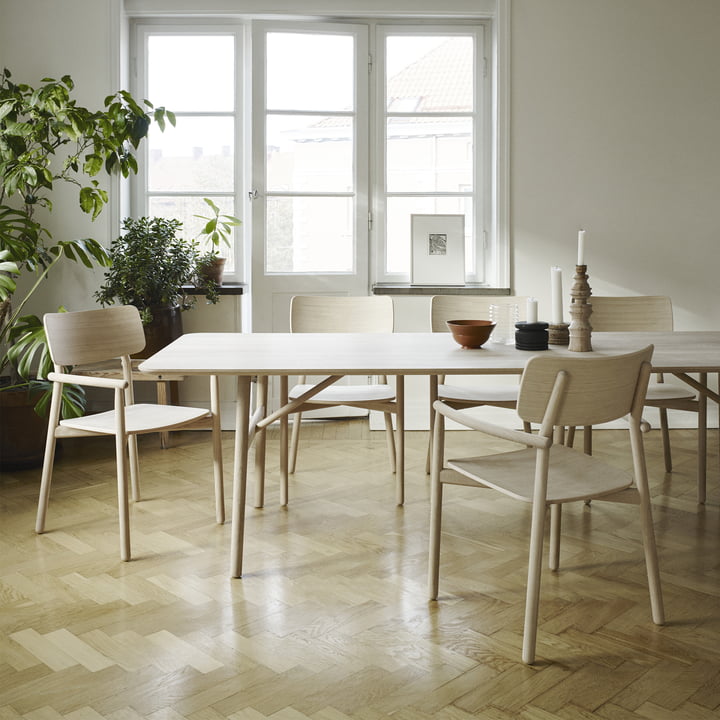 Hven Dining table and arm chair