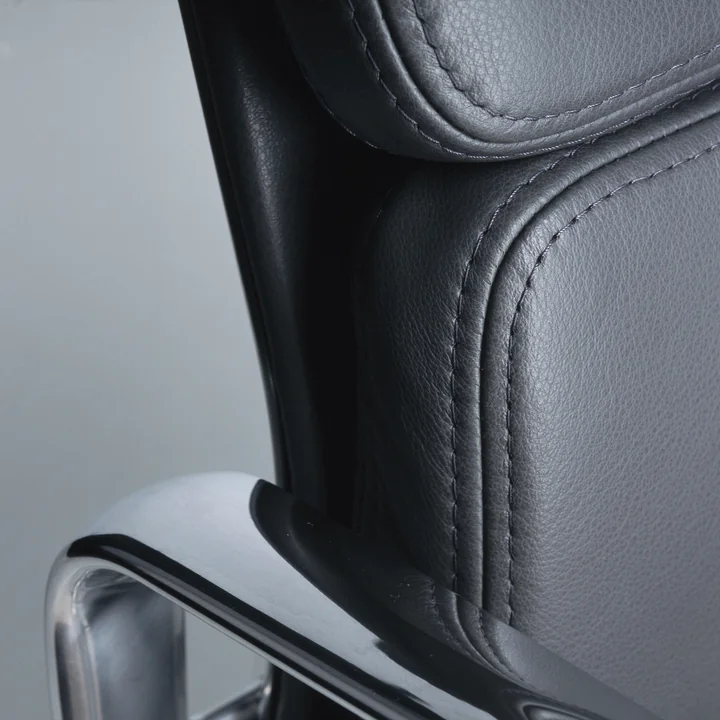 Soft Pad Chair EA 219 office chair from Vitra