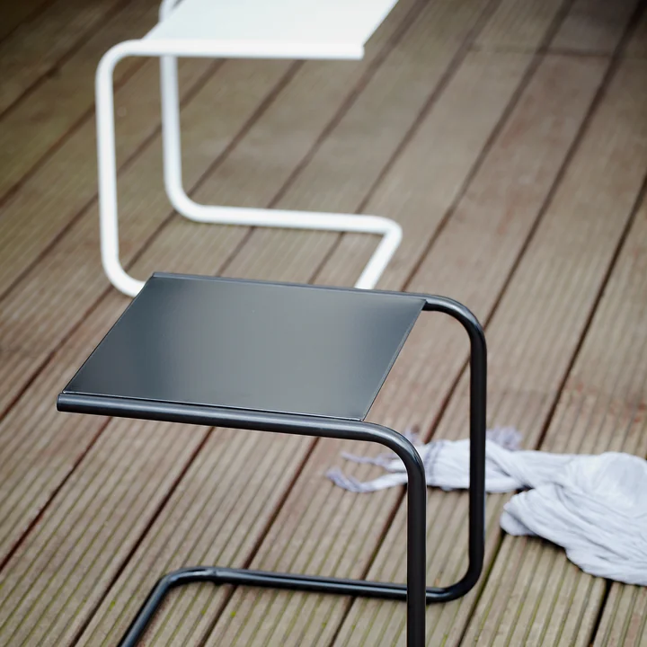 Club Side table from Fiam in white and black