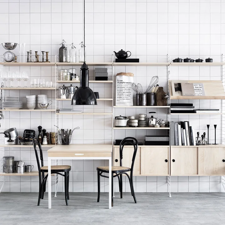 Shelving system from String in the kitchen