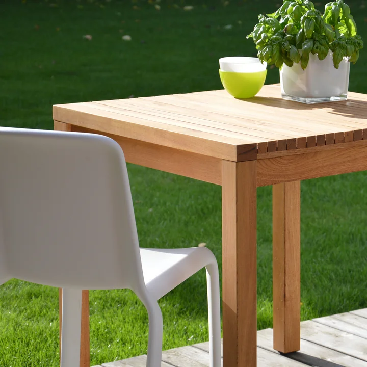 Jan Kurtz - Snow Stackable Chair 300