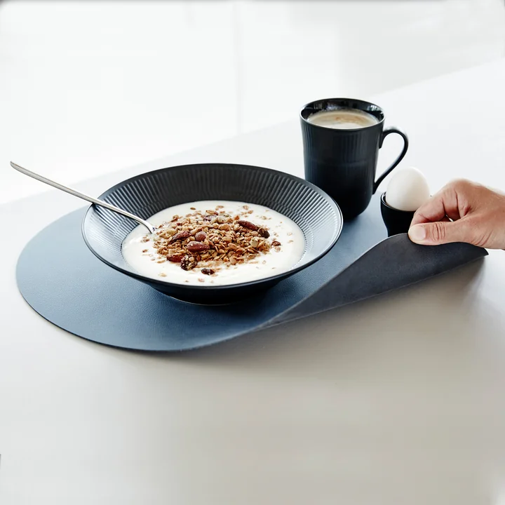 Placemat from Lind DNA made from recycled leather