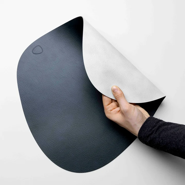 Placemat from Lind DNA made from recycled leather