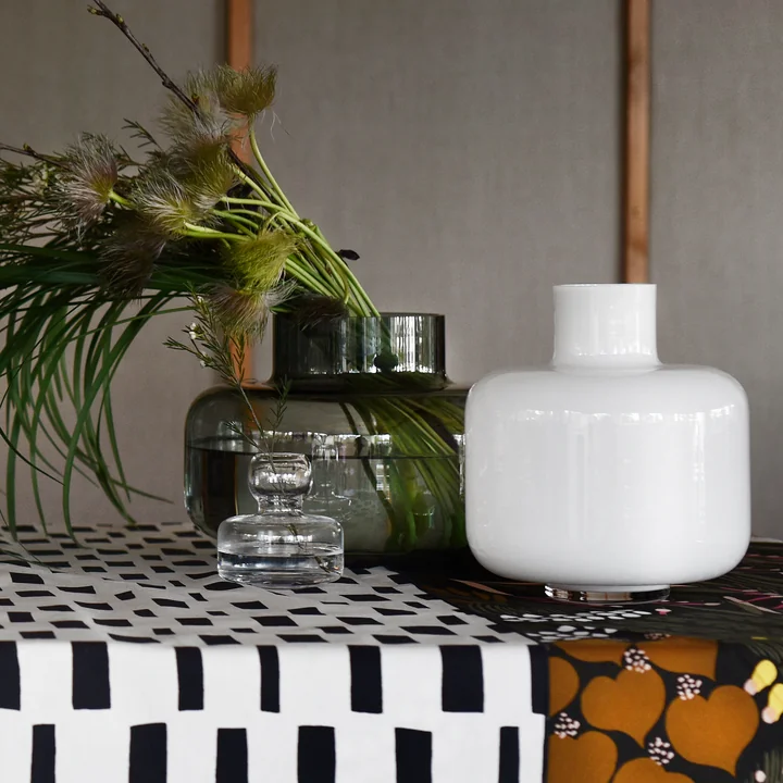 【連休お値下げ中】marimekko Urna 花瓶スモークグレー 連休お値下げ中】marimekko Urna 花瓶スモークグレー