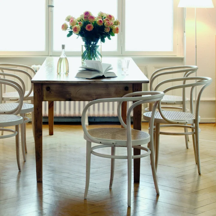 209 Bentwood chair from Thonet