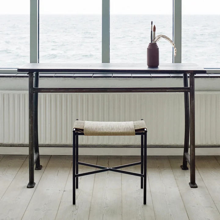 Vent Stool from Skagerak in black / nature