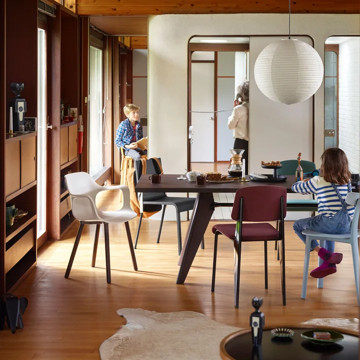 Modern dining area from Vitra