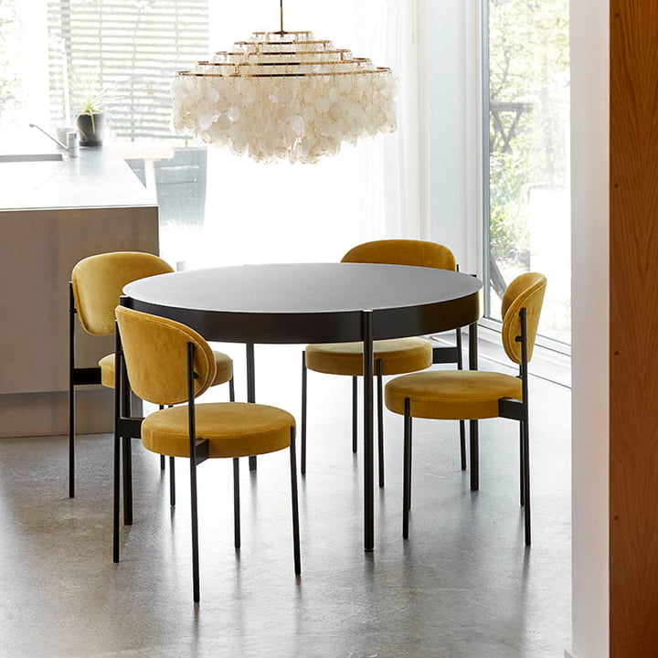 Verpan - Chair and Table 430 with Fun Lamps in the Dining Room