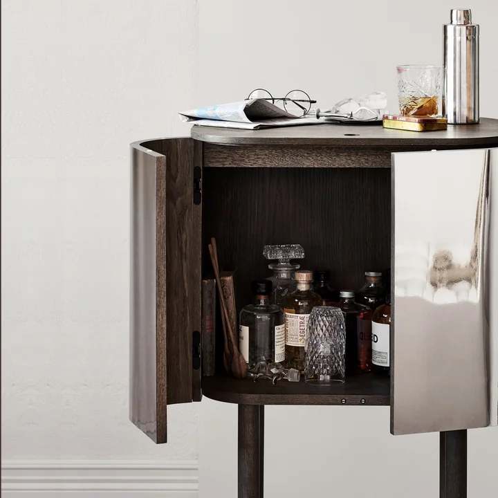 Loud bar trolley on wheels from Northern in mirrored