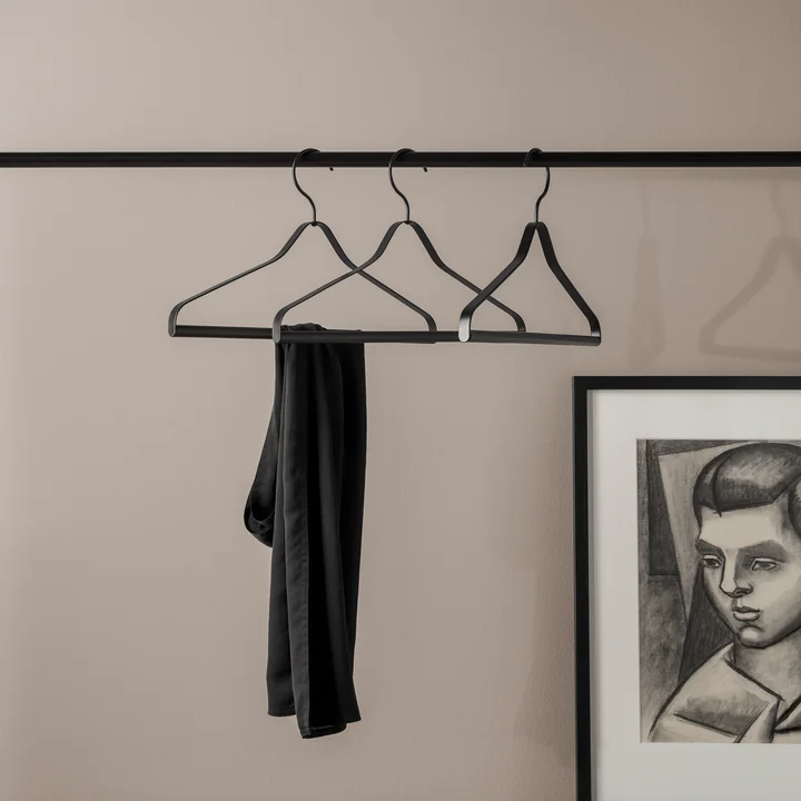 Coat hanger (set of 3) from Ferm Living in black