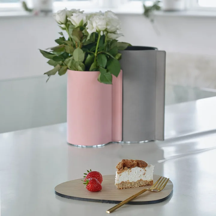 Cut&Serve Chopping Board by Lind DNA