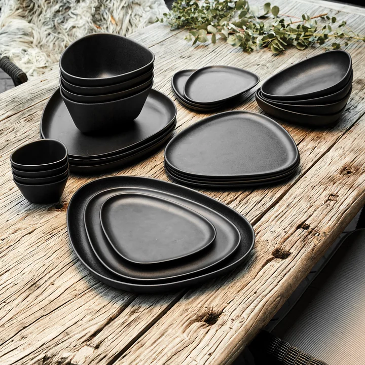 Curve Stoneware Bowl by Lind DNA by Lind DNA