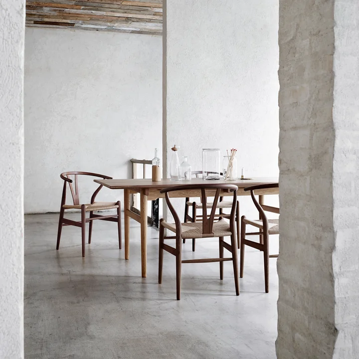The Carl Hansen - CH327 Dining Table