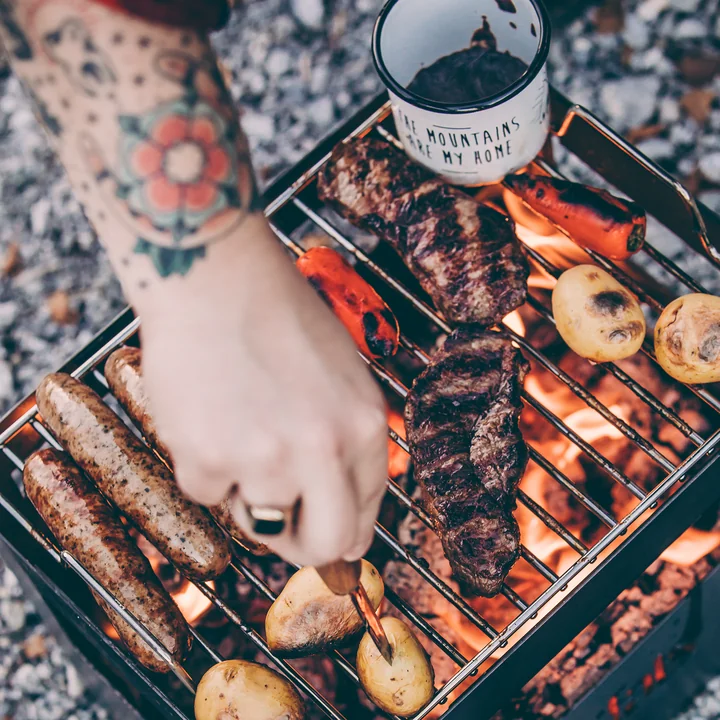 The höfats - Beer Box Fire Basket