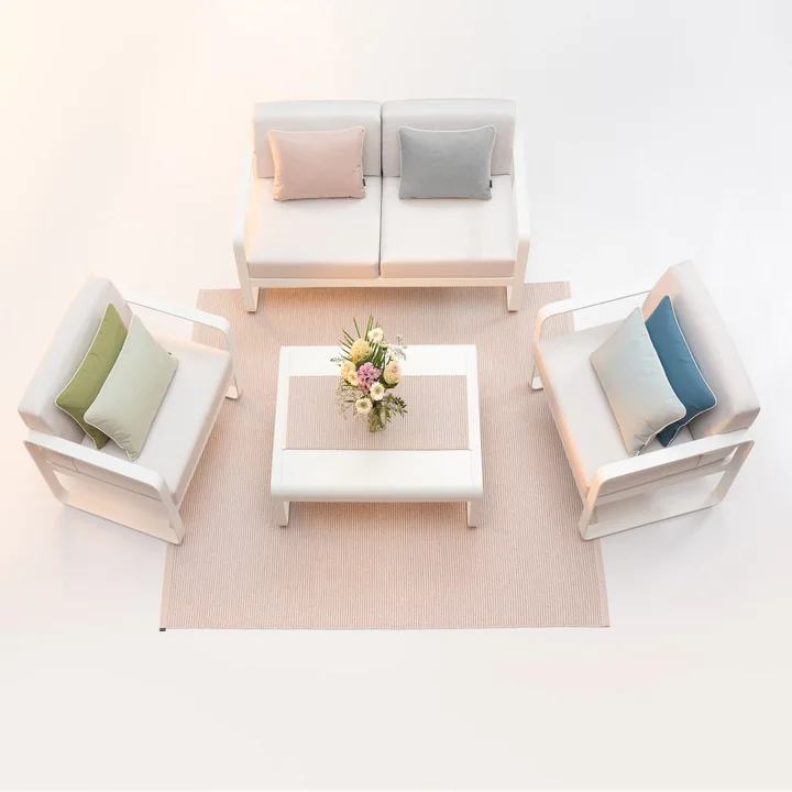 Mono Table runner and carpet by Pappelina