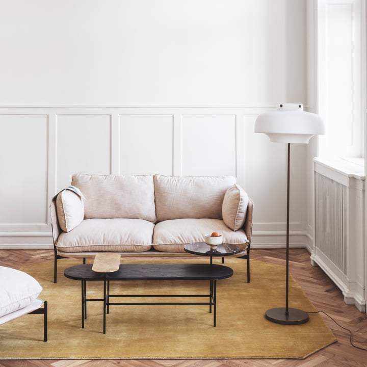 Copenhagen SC14 floor lamp, cloud sofa and coffee table Palette JH7 from & Tradition