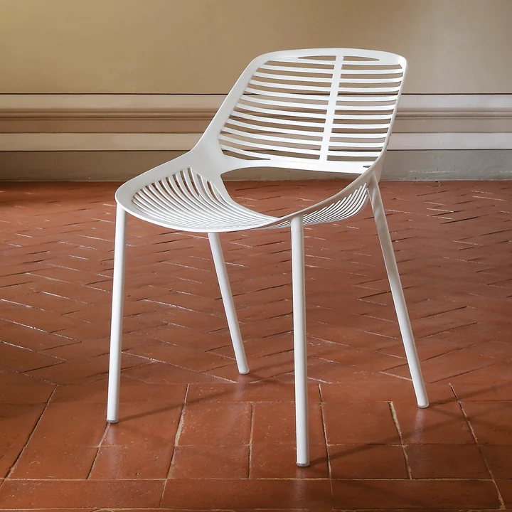 Niwa Chair by Fast in White