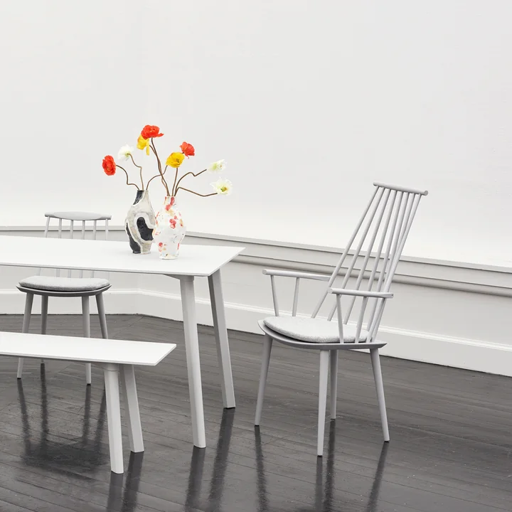Hay-J110-Chair-weiss-Situation