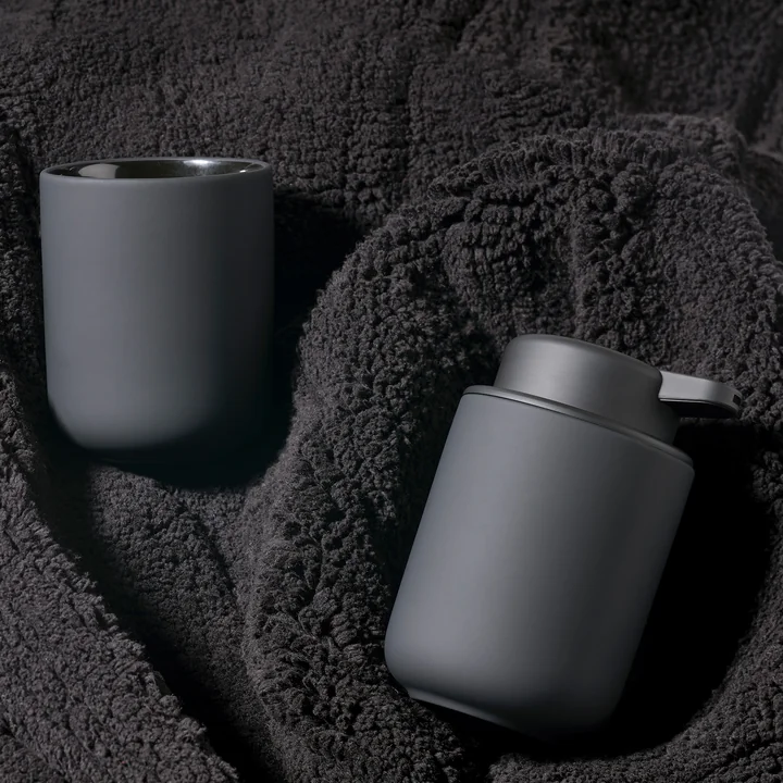 The Zone Denmark - Ume soap dispenser and toothbrush tumbler