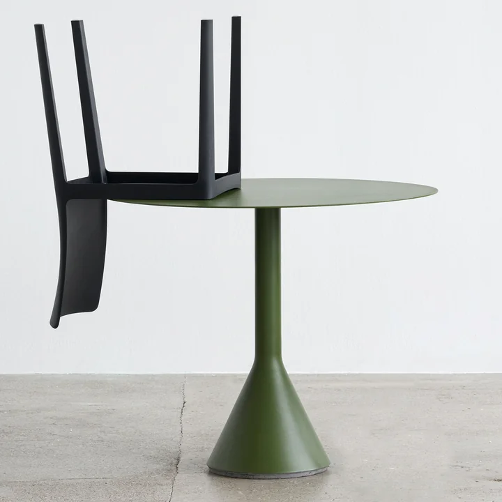 Palissade Cone Table by HAY